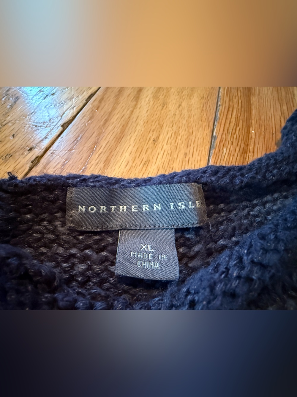 Northern Isles American Flag Crew Neck Sweater Navy Blue Striped Women’s Size XL - Picture 5 of 11